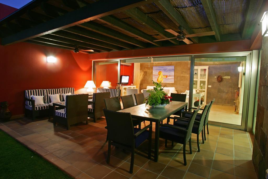 Villa Salobre Master And Sun 마스팔로마스 외부 사진
